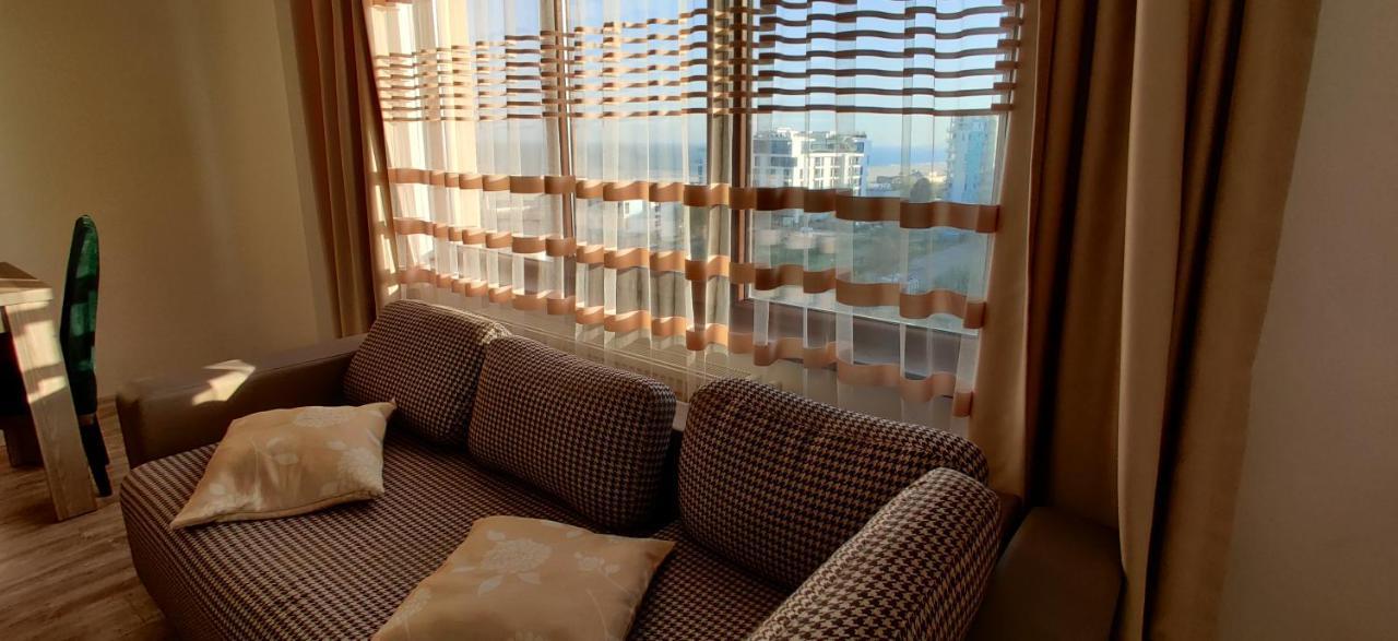 مامايا Nor Apartments Summerland المظهر الخارجي الصورة